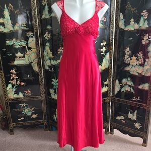 Delicates Ruby Lace Chemise